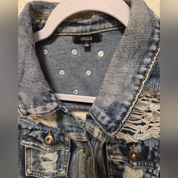 Chloe Denim Distressed Vest Bue - Picture 3 of 3